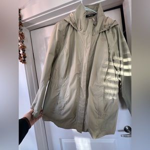 Plus size North Face Rain Coat -2x- tan